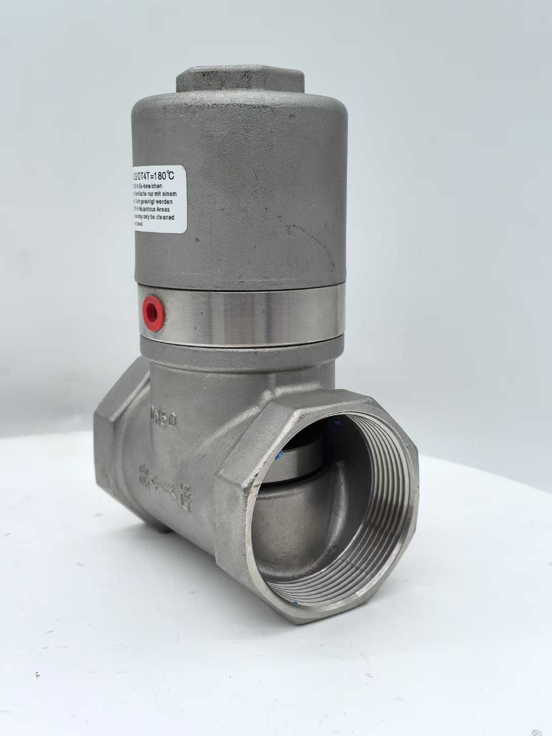 氣動切斷閥，體積小巧，流量大